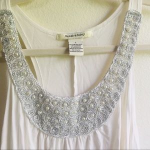Ivory top w/ pearl accent